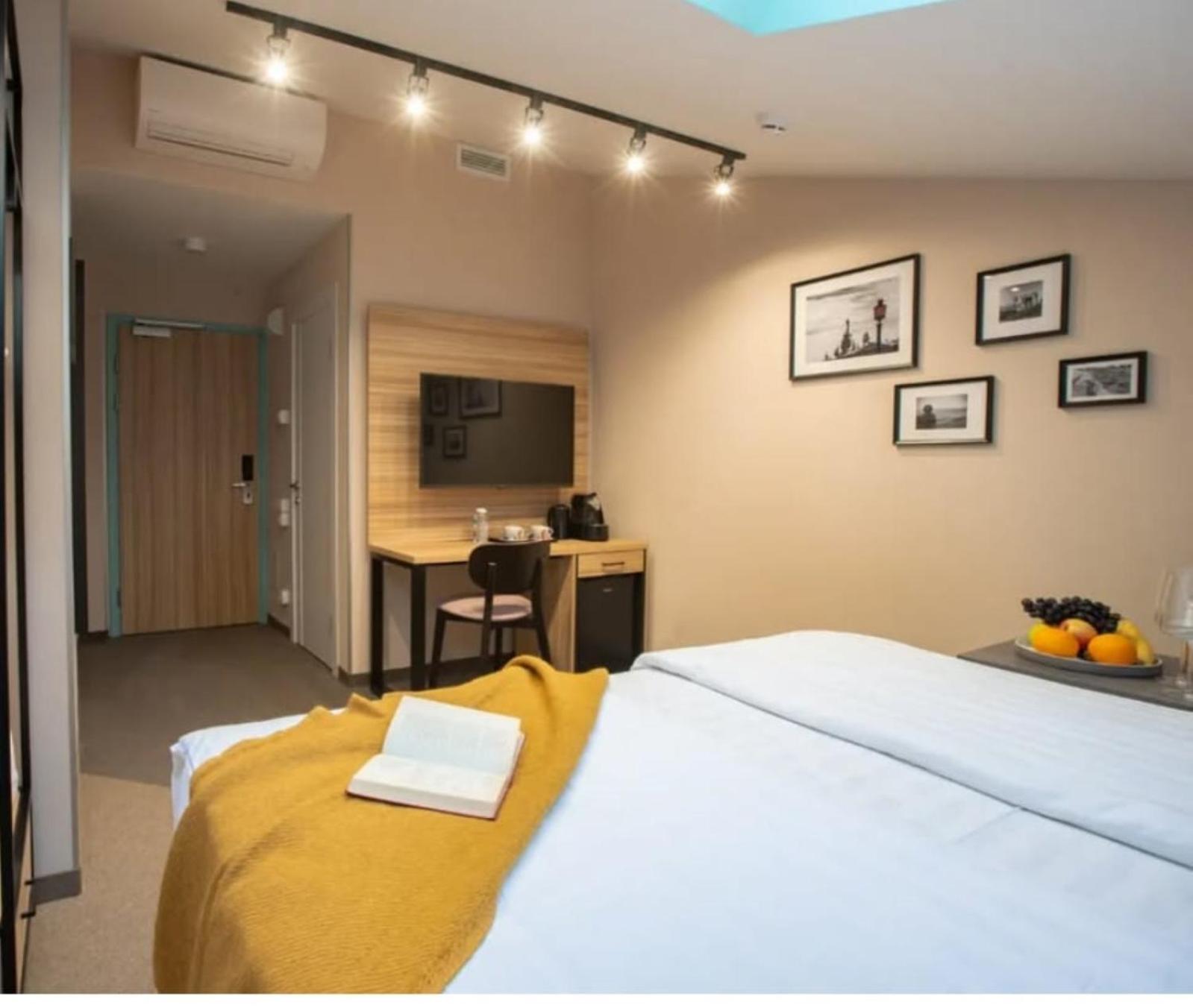 Hotel Z-A-R-A Park Goregaon West Bombay Extérieur photo