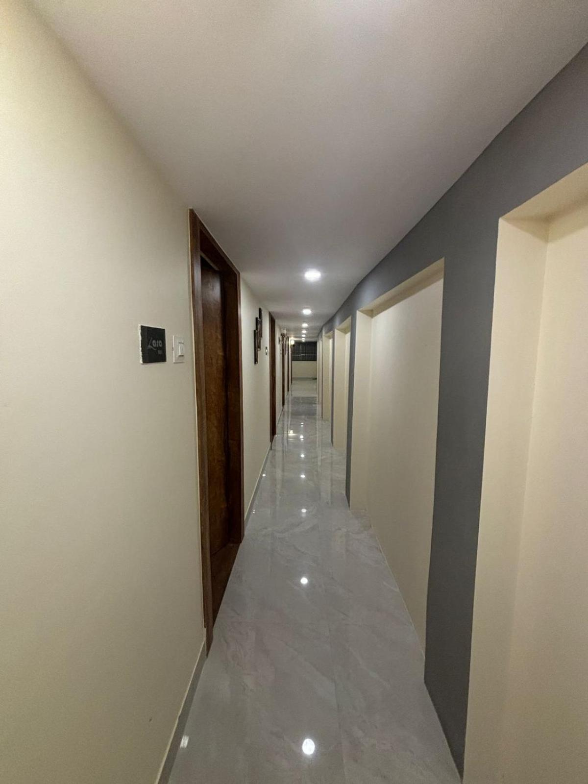 Hotel Z-A-R-A Park Goregaon West Bombay Extérieur photo
